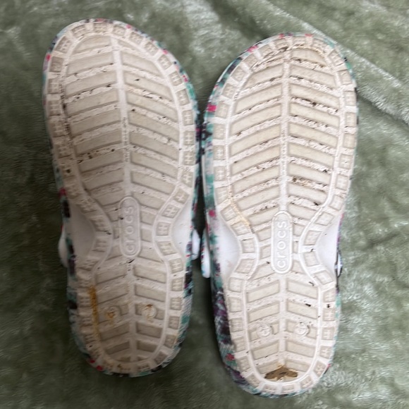 Crocs - Picture 2 of 2